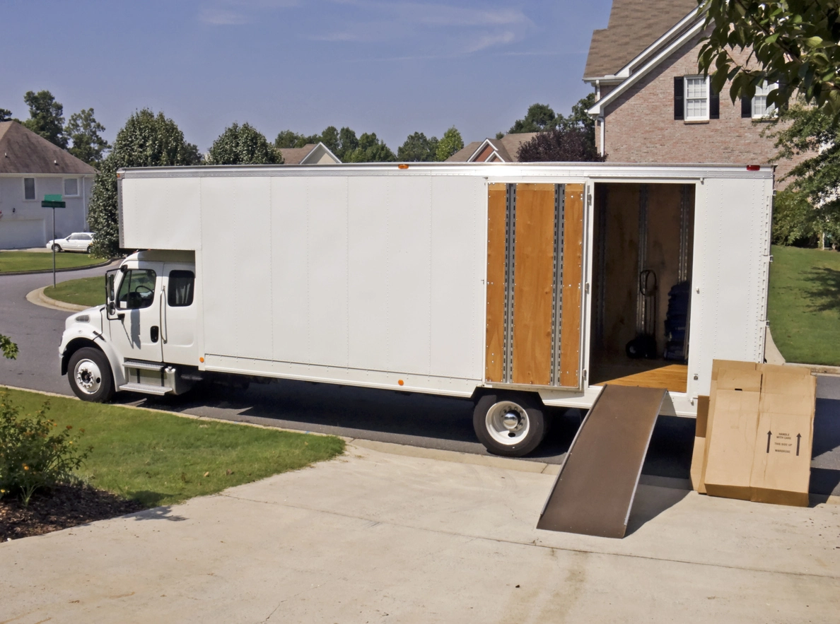 lux logistics
